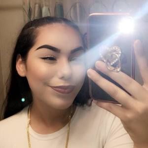 Meet your Posher, Alysha